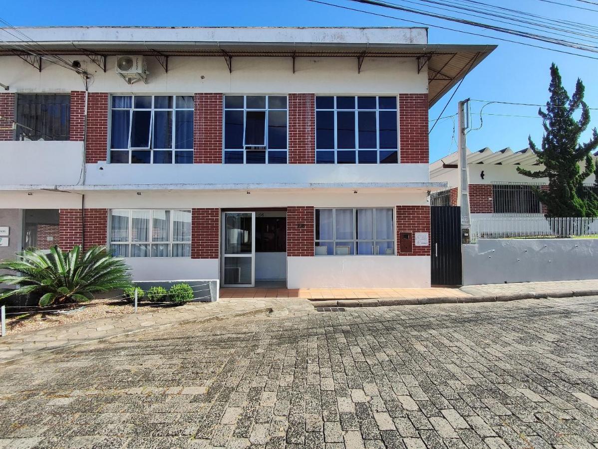 Villa Bilac 01 - Studio Proximo A Vila Germanica 브루메나우 외부 사진